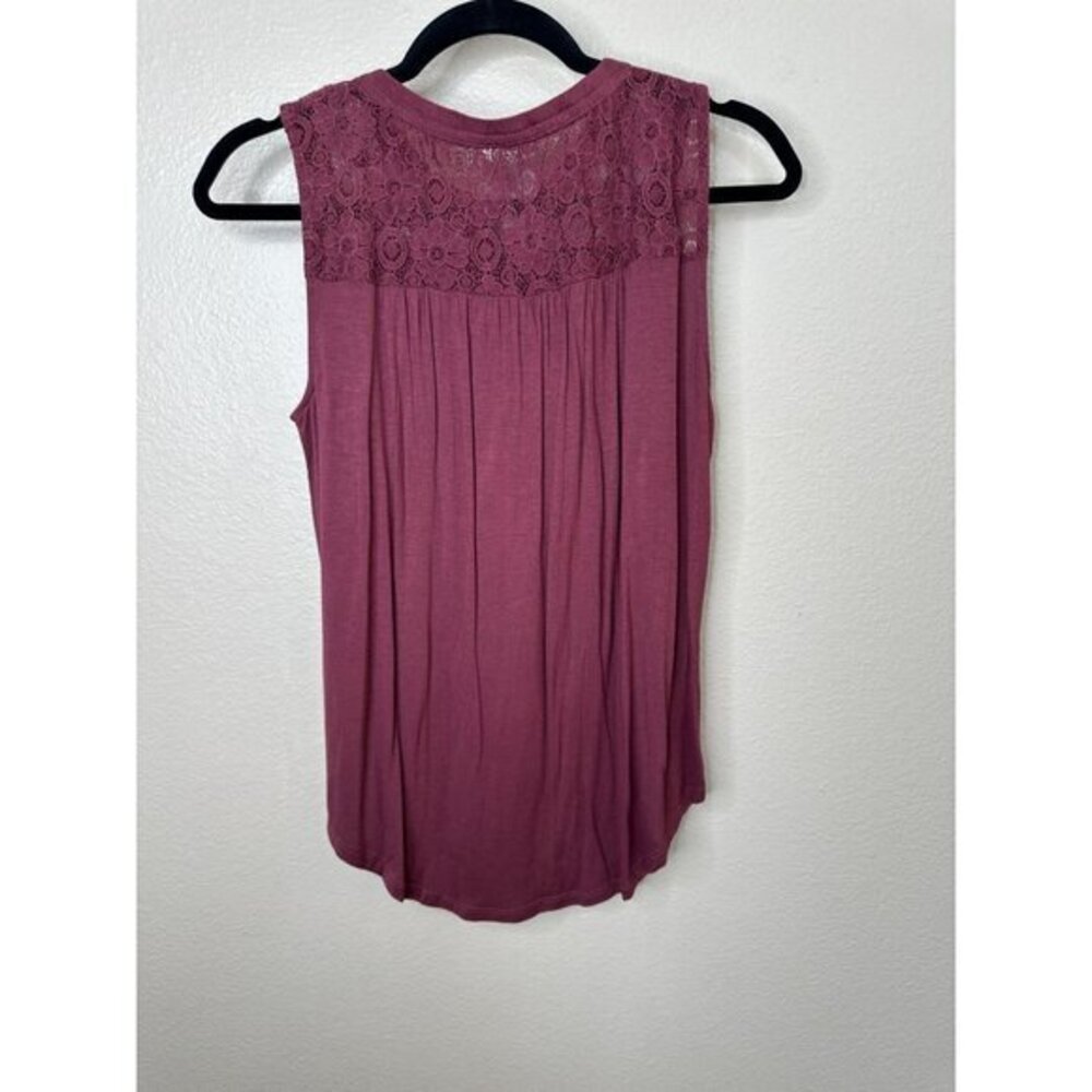 Knox Rose Womens Red Tank Top S wide straps v-neck sleeveless Rayon embroidered - Picture 5 of 6
